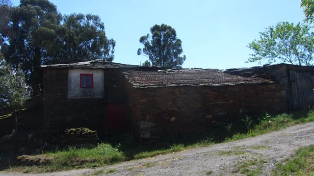Finca/Casa Rural de 4 habitaciones en Sober en venta con garaje - 45.000 € (Ref: 9805960)
