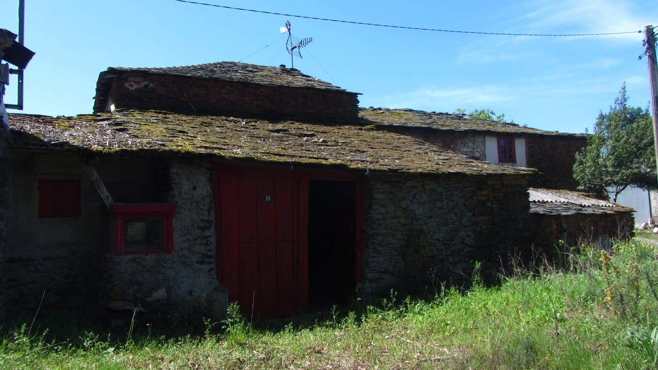 Finca/Casa Rural de 4 habitaciones en Sober en venta con garaje - 45.000 € (Ref: 9805960)