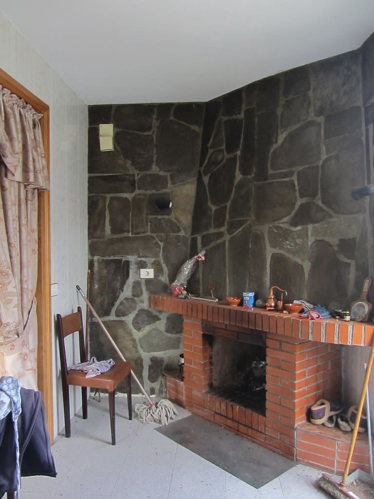 3 soveværelse Finca/Landehus til salg i Panton med garage - € 90.000 (Ref: 9824250)