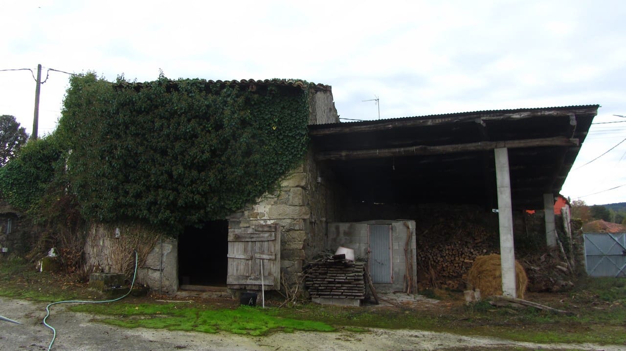 3 soveværelse Finca/Landehus til salg i Panton med garage - € 90.000 (Ref: 9824250)