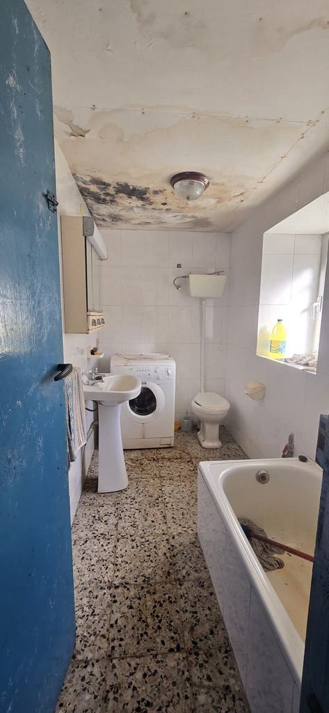 3 chambre Finca/Maison de Campagne à vendre à Palas de Rei avec garage - 117 000 € (Ref: 9858873)
