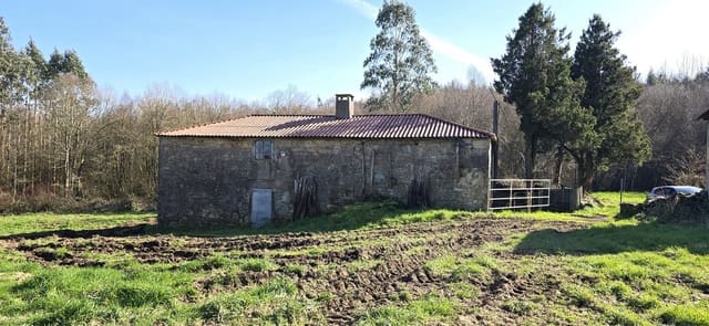 3 chambre Finca/Maison de Campagne à vendre à Palas de Rei avec garage - 117 000 € (Ref: 9858873)