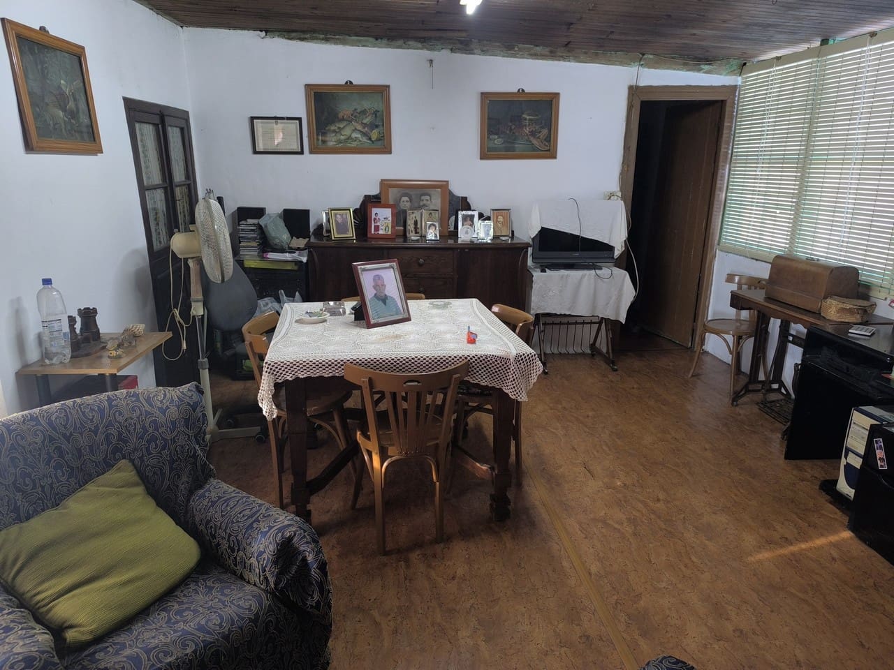 4 bedroom Finca/Country House for sale in Monforte de Lemos with garage - € 59,000 (Ref: 9866226)
