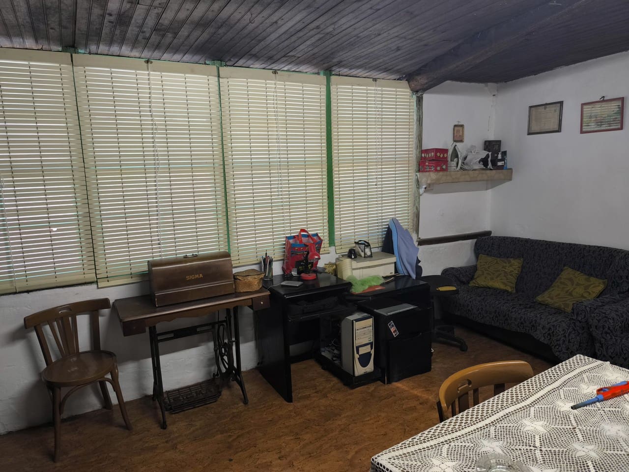 4 bedroom Finca/Country House for sale in Monforte de Lemos with garage - € 59,000 (Ref: 9866226)