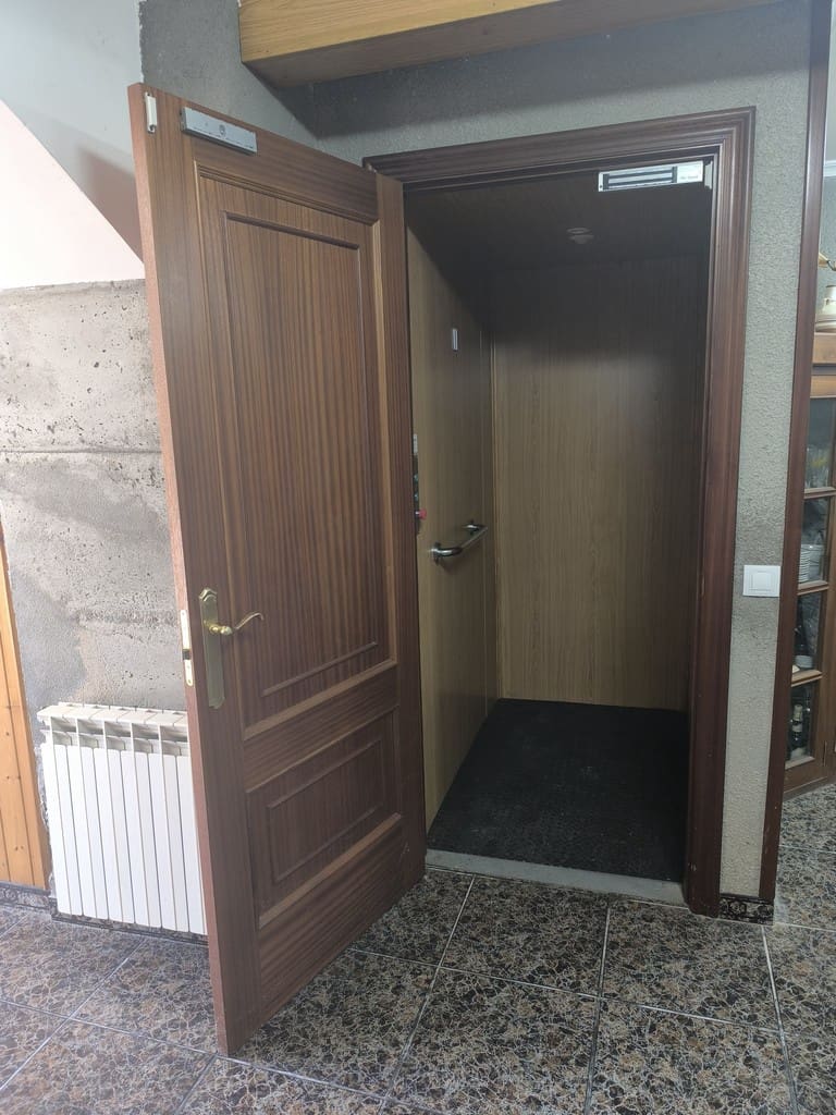 3 camera da letto Finca/Casa di Campagna in vendita in Sober con garage - 120.000 € (Rif: 9867915)