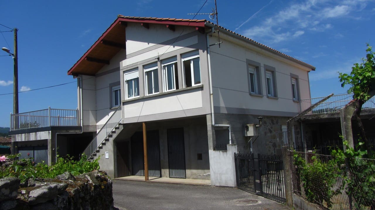 3 camera da letto Finca/Casa di Campagna in vendita in Sober con garage - 120.000 € (Rif: 9867915)