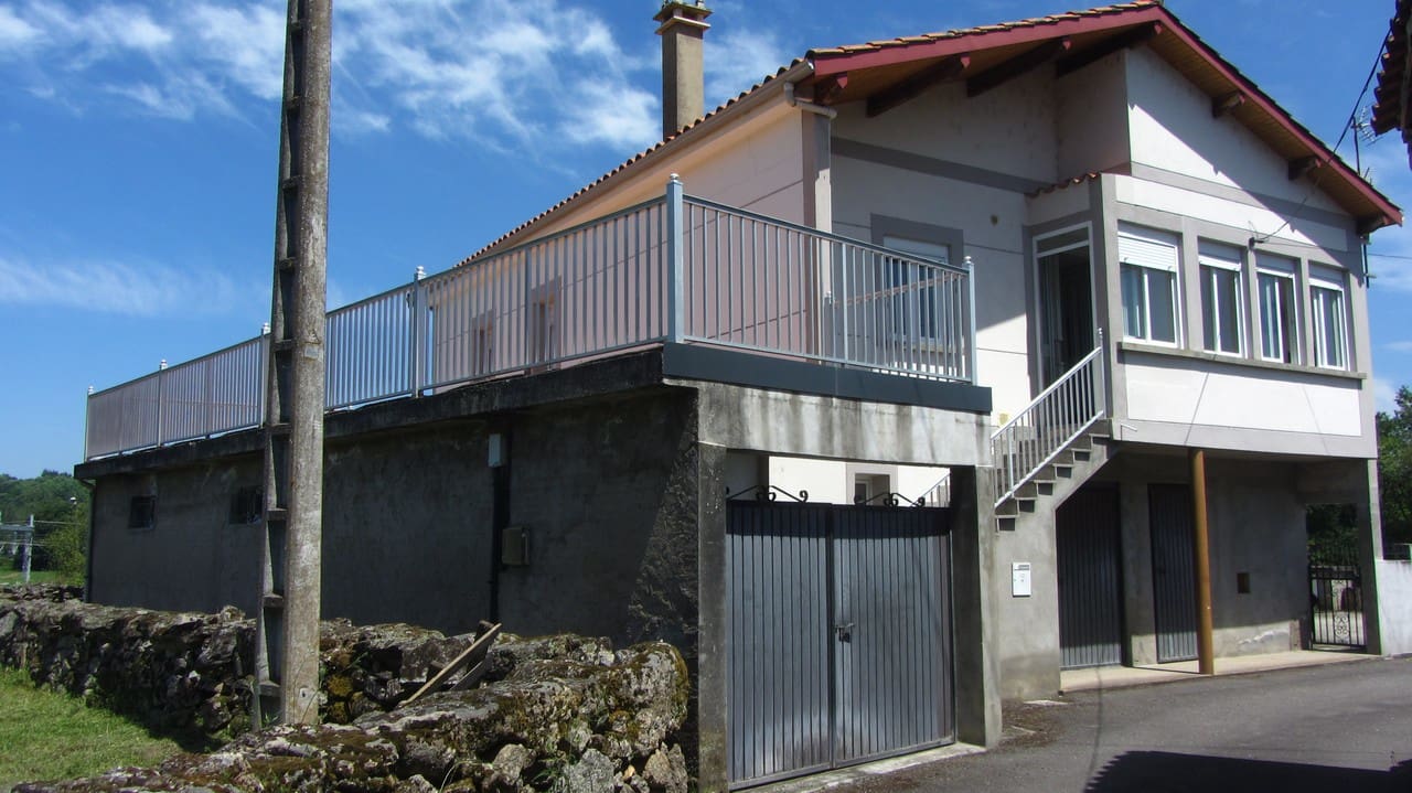 3 camera da letto Finca/Casa di Campagna in vendita in Sober con garage - 120.000 € (Rif: 9867915)