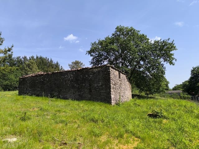 Finca/Casa di Campagna in vendita in Monterroso - 28.000 € (Rif: 9872492)