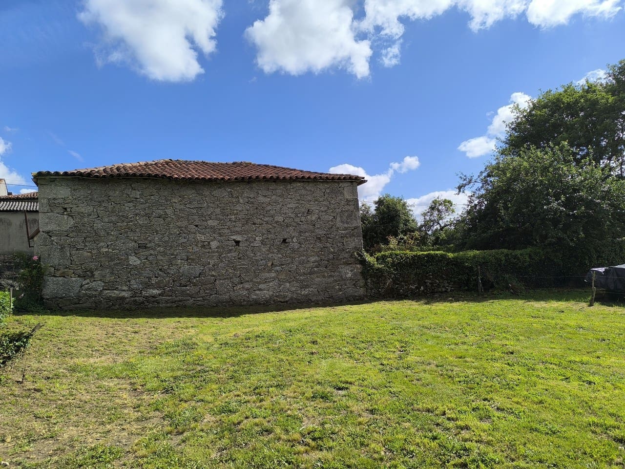 3 bedroom Finca/Country House for sale in Monterroso with garage - € 120,000 (Ref: 9898435)