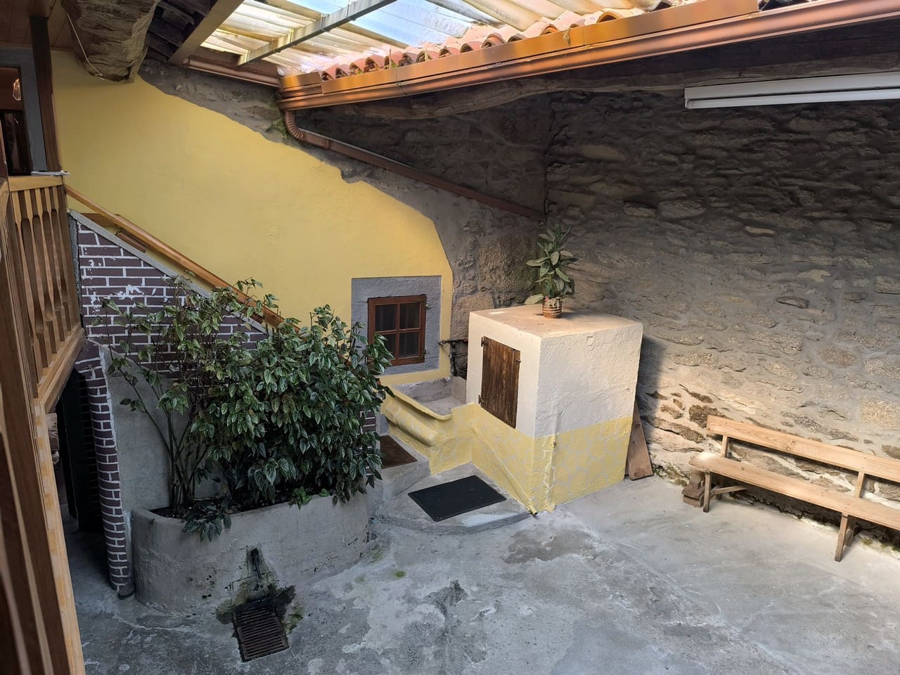 3 bedroom Finca/Country House for sale in Monterroso with garage - € 120,000 (Ref: 9898435)