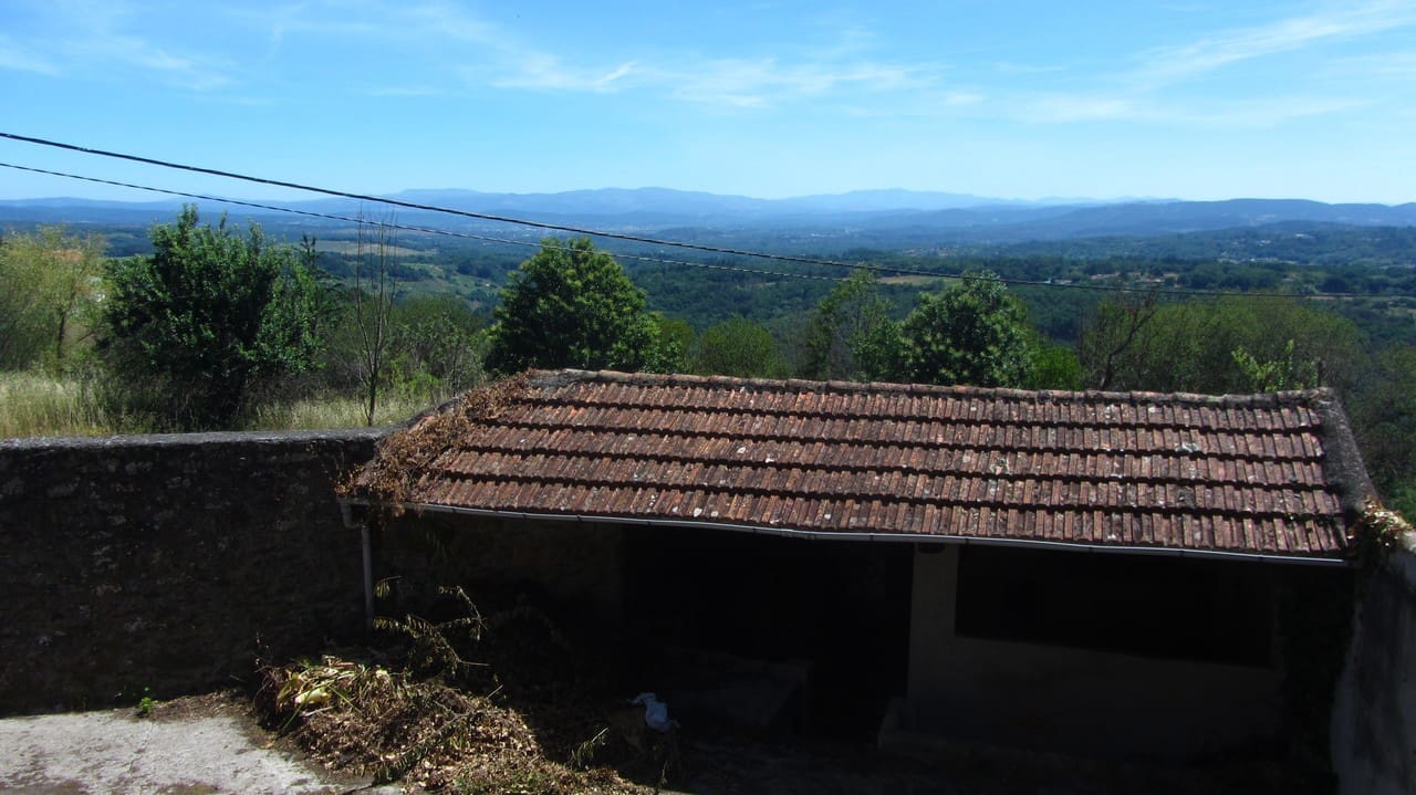 3 bedroom Finca/Country House for sale in Panton with garage - € 180,000 (Ref: 9898436)