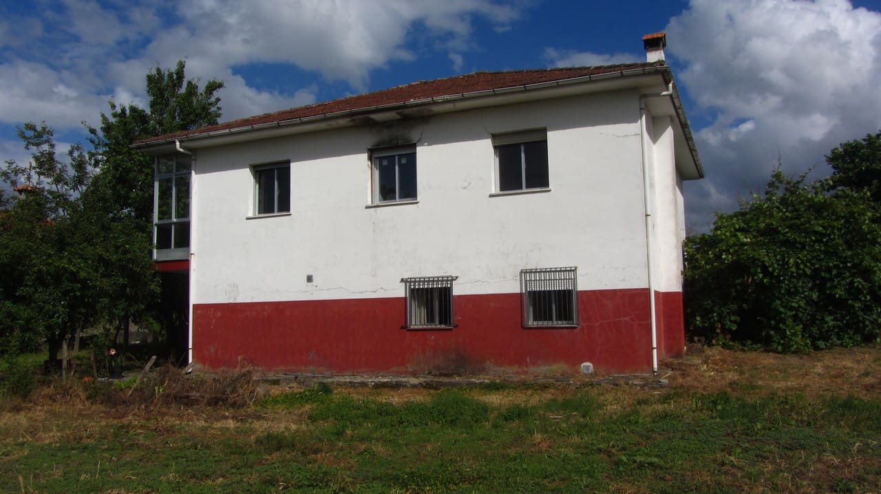 6 Zimmer Finca/Landgut zu verkaufen in Sober mit Garage - 120.000 € (Ref: 9902590)
