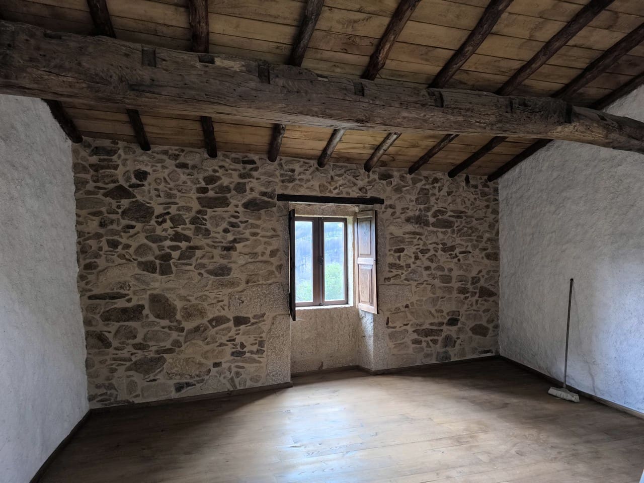 4 quarto Quinta/Casa Rural para venda em Sober com garagem - 250 000 € (Ref: 9913797)