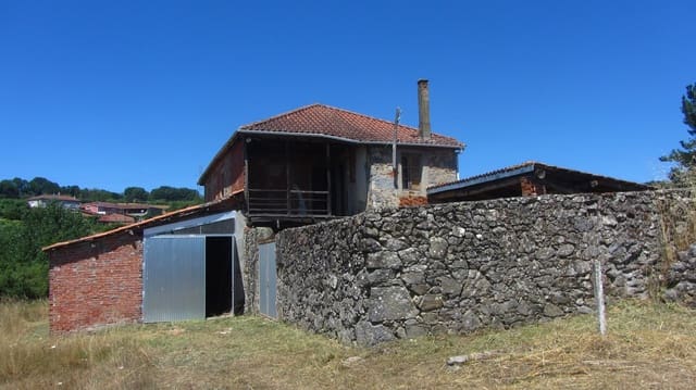 4 chambre Finca/Maison de Campagne à vendre à Monforte de Lemos avec garage - 110 000 € (Ref: 9948877)