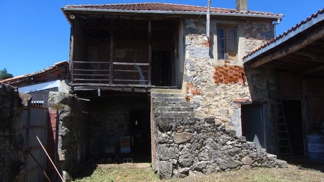 4 chambre Finca/Maison de Campagne à vendre à Monforte de Lemos avec garage - 110 000 € (Ref: 9948877)