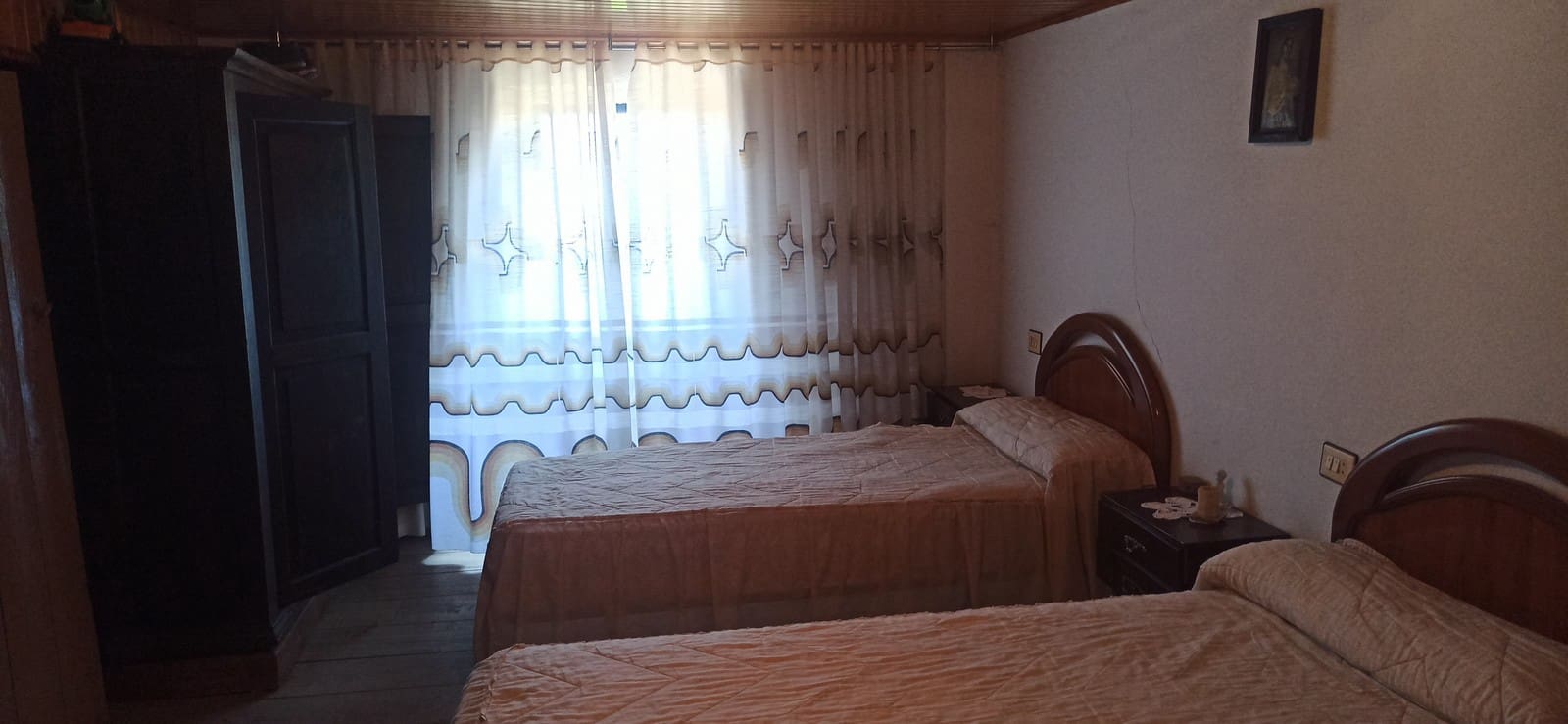 4 slaapkamer Finca/Landhuis te koop in Antas de Ulla met garage - € 76.000 (Ref: 9966814)