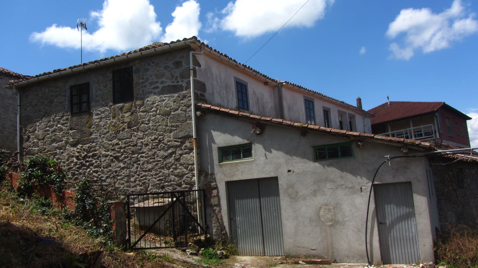 Finca/Casa Rural de 5 habitaciones en O Saviñao en venta con garaje - 70.000 € (Ref: 9977840)