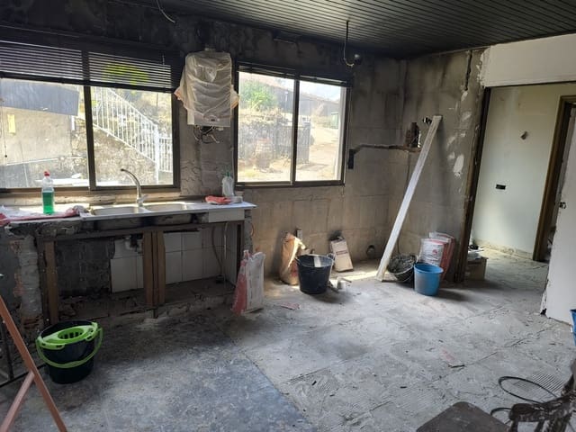 5 soverom Finca/Herregård til salgs i O Saviñao med garasje - € 70 000 (Ref: 9977840)