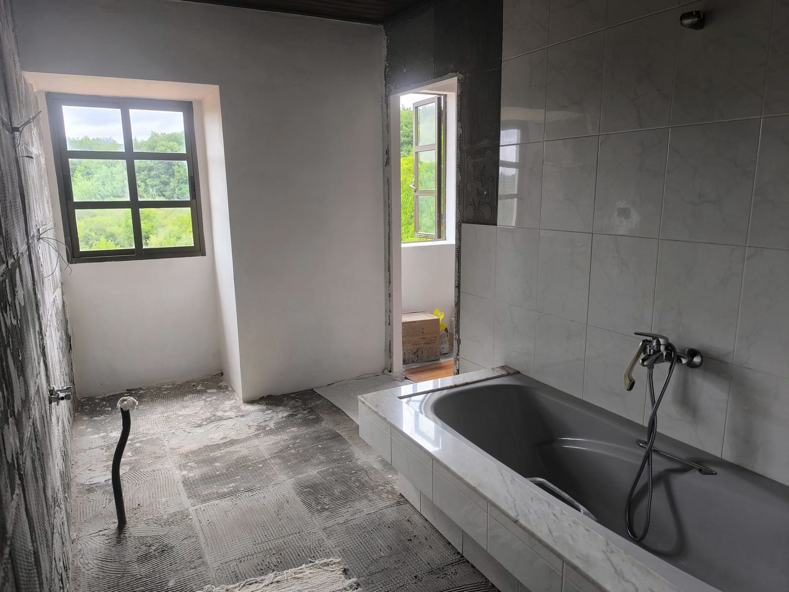 5 bedroom Finca/Country House for sale in O Savinao with garage - € 70,000 (Ref: 9977840)