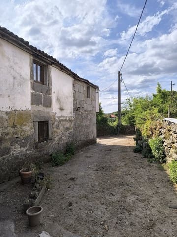 3 soveværelse Finca/Landehus til salg i Monterroso med garage - € 40.000 (Ref: 9978017)