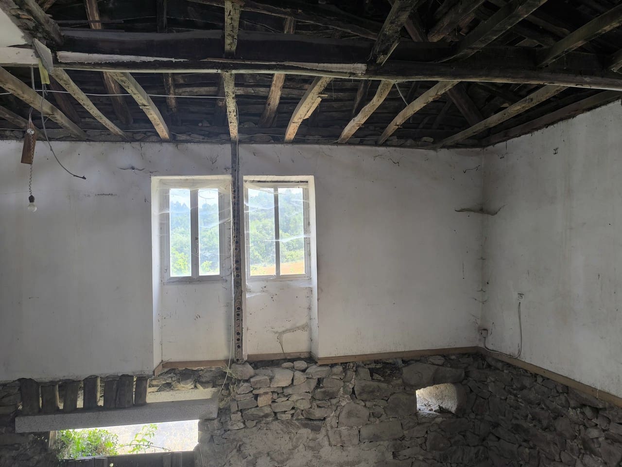 Maalaistalo myytävänä paikassa Sober - 55 000 € (Ref: 9989940)