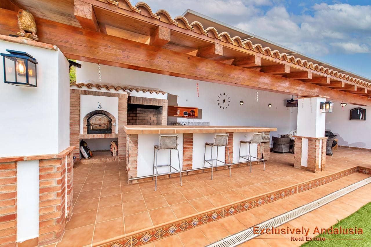 5 soverom Villa til salgs i Santa Cruz del Comercio med svømmebasseng garasje - € 599 950 (Ref: 9815053)