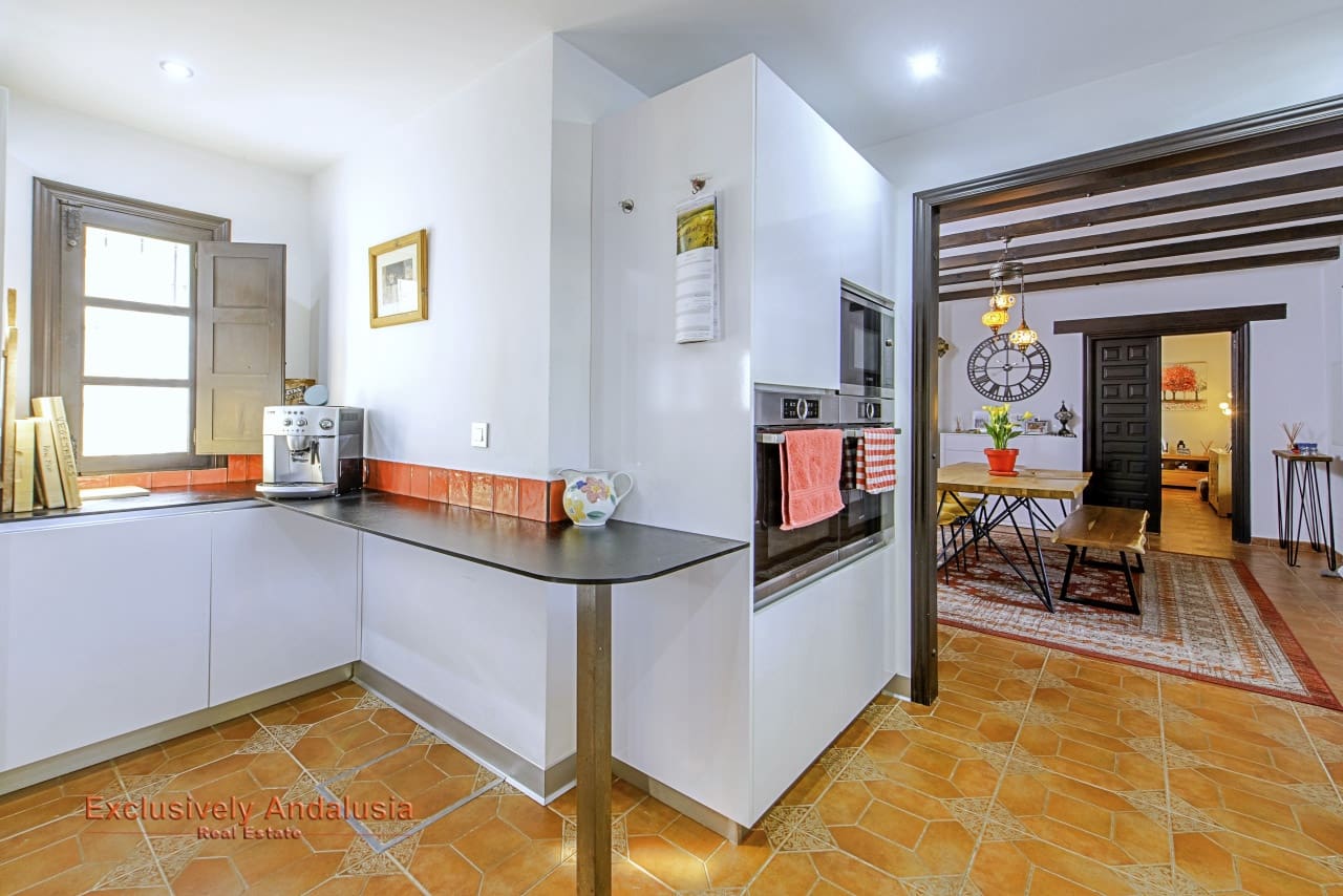 5 soverom Villa til salgs i Santa Cruz del Comercio med svømmebasseng garasje - € 599 950 (Ref: 9815053)