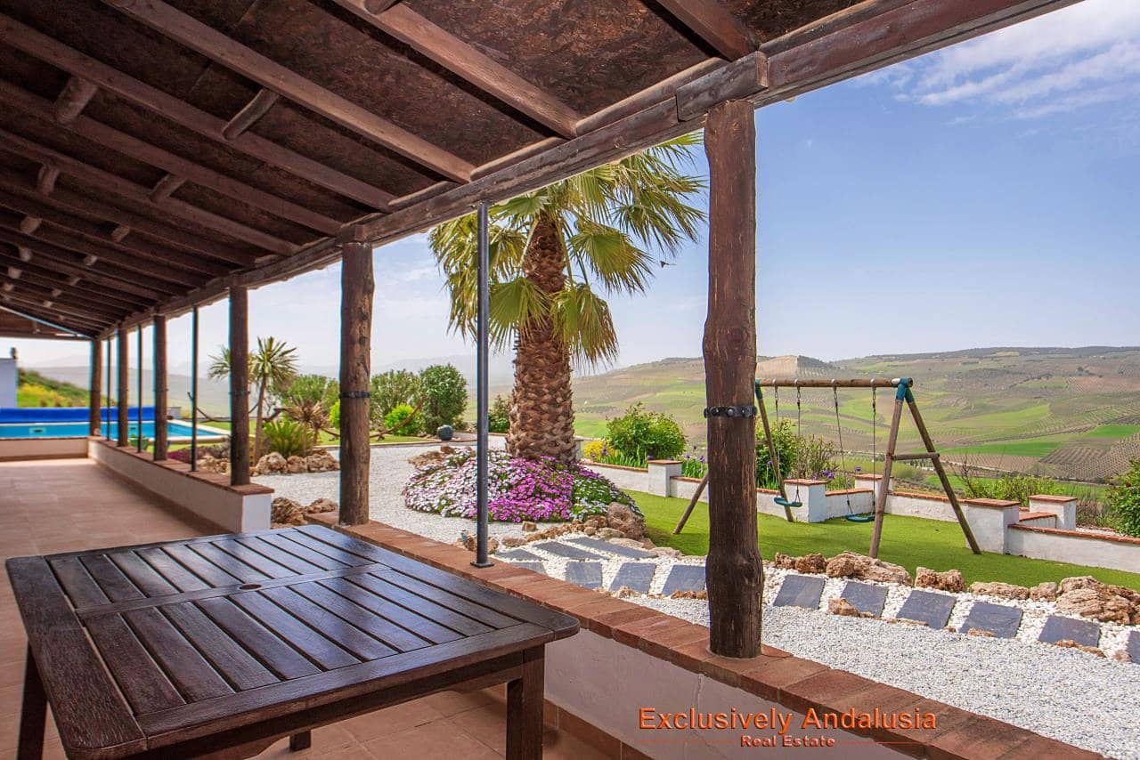 5 soverom Villa til salgs i Santa Cruz del Comercio med svømmebasseng garasje - € 599 950 (Ref: 9815053)