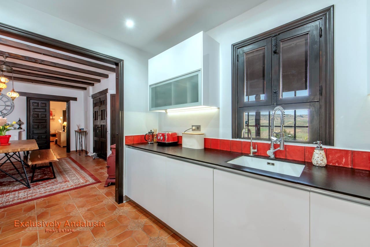 5 soverom Villa til salgs i Santa Cruz del Comercio med svømmebasseng garasje - € 599 950 (Ref: 9815053)