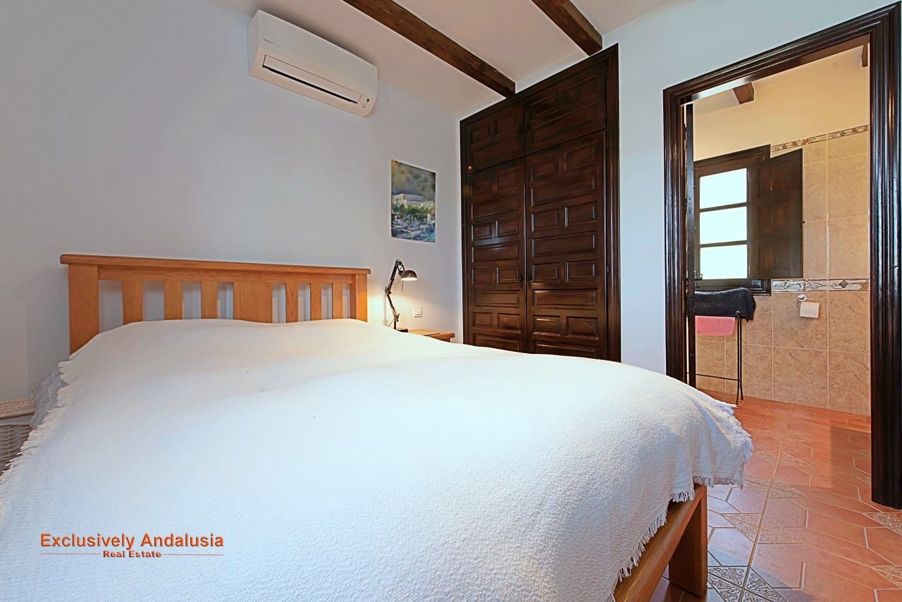 5 soverom Villa til salgs i Santa Cruz del Comercio med svømmebasseng garasje - € 599 950 (Ref: 9815053)