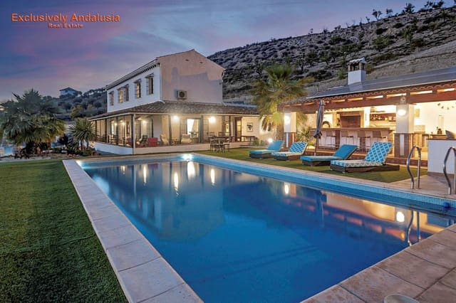 5 soverom Villa til salgs i Santa Cruz del Comercio med svømmebasseng garasje - € 599 950 (Ref: 9815053)
