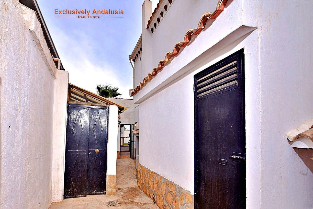 5 soverom Villa til salgs i Santa Cruz del Comercio med svømmebasseng garasje - € 599 950 (Ref: 9815053)