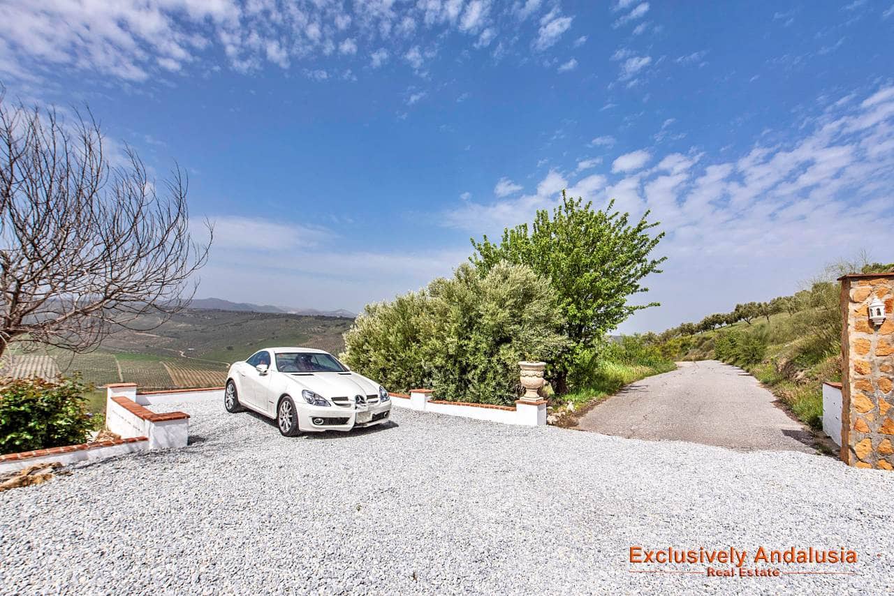 5 soverom Villa til salgs i Santa Cruz del Comercio med svømmebasseng garasje - € 599 950 (Ref: 9815053)