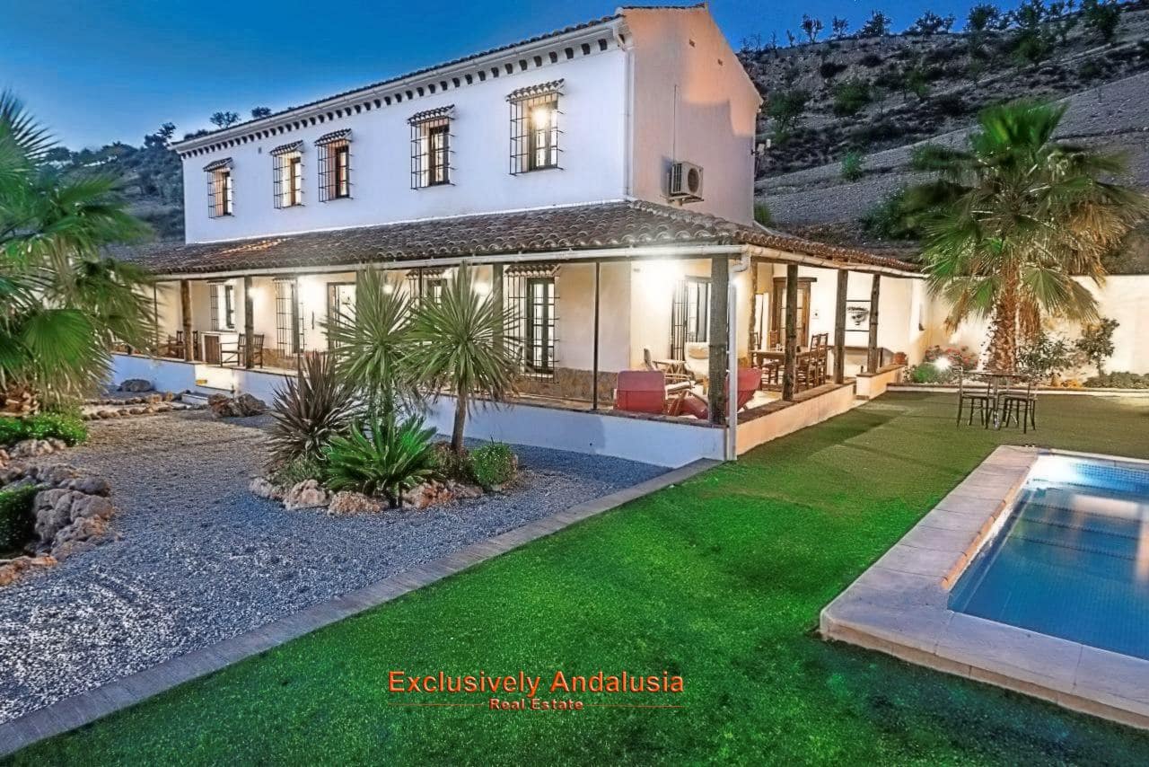 5 soverom Villa til salgs i Santa Cruz del Comercio med svømmebasseng garasje - € 599 950 (Ref: 9815053)