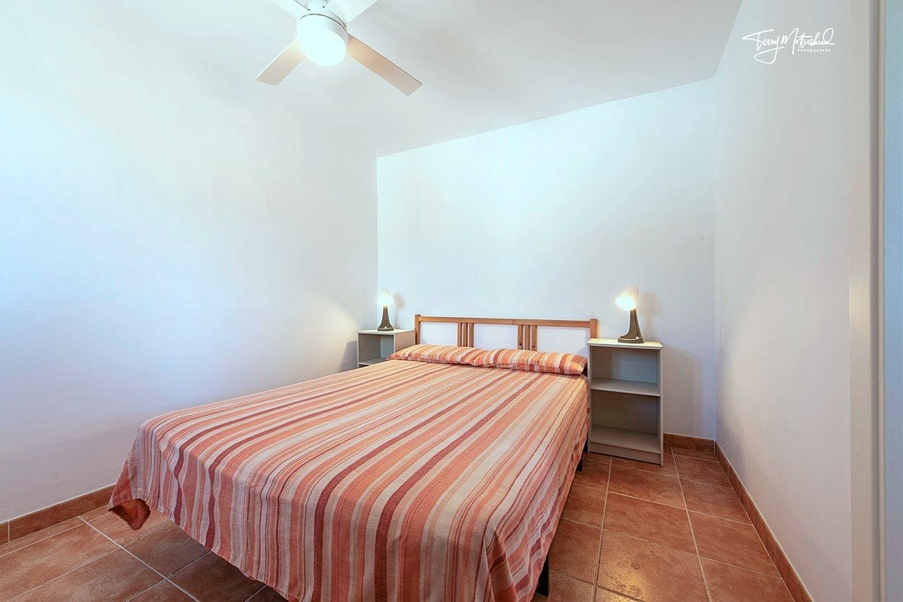 4 soverom Finca/Herregård til salgs i Velez de Benaudalla med garasje - € 295 000 (Ref: 9815075)
