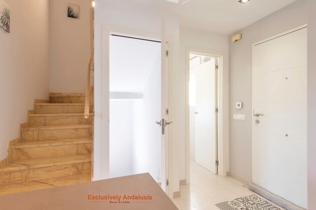 3 camera da letto Casa in vendita in Vélez de Benaudalla con garage - 229.000 € (Rif: 9815076)