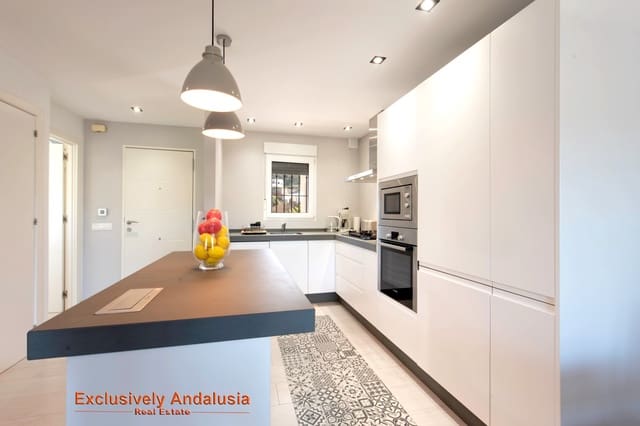 3 camera da letto Casa in vendita in Vélez de Benaudalla con garage - 229.000 € (Rif: 9815076)