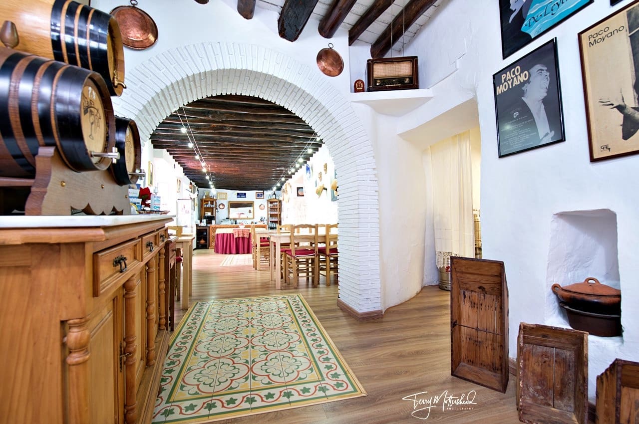 9 bedroom Guesthouse/B & B for sale in Alhama de Granada - € 499,999 (Ref: 9815077)