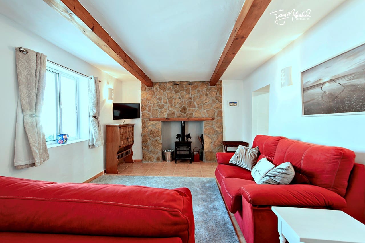 3 sovrum Finca/Hus på landet till salu i Arenas del Rey med garage - 149 950 € (Ref: 9816088)