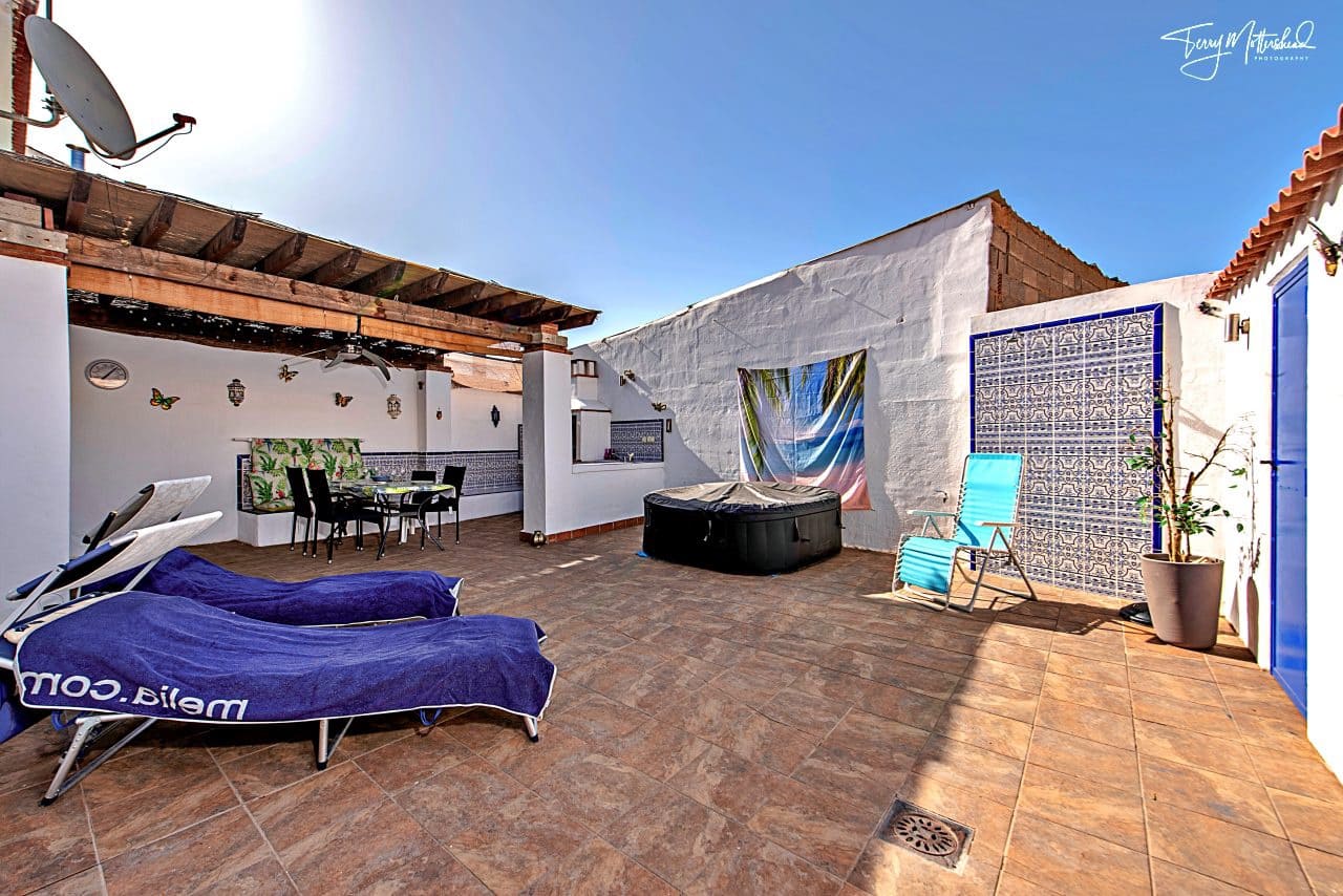 3 sovrum Finca/Hus på landet till salu i Arenas del Rey med garage - 149 950 € (Ref: 9816088)