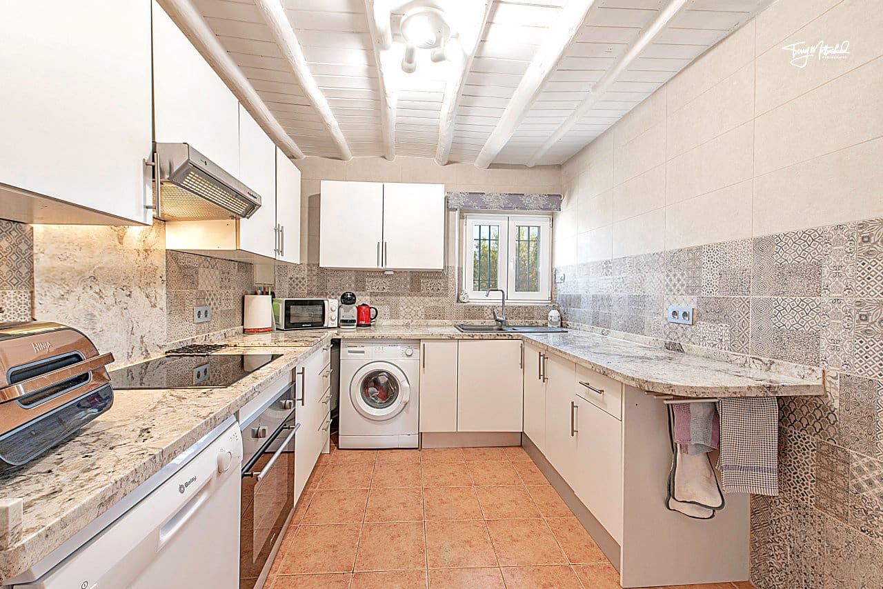 3 sovrum Finca/Hus på landet till salu i Arenas del Rey med garage - 149 950 € (Ref: 9816088)