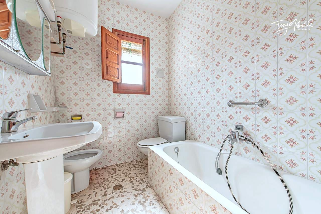 5 sypialnia Dom szeregowy na sprzedaż w Velez de Benaudalla z garażem - 299 950 € (Ref: 9816105)