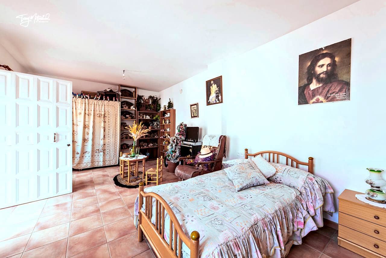 5 sypialnia Dom szeregowy na sprzedaż w Velez de Benaudalla z garażem - 299 950 € (Ref: 9816105)