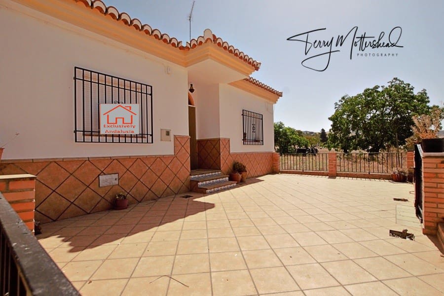 3 sovrum Finca/Hus på landet till salu i Arenas del Rey med garage - 128 000 € (Ref: 9816106)