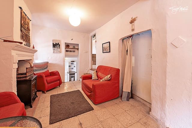 3 slaapkamer Huis te koop in Arenas del Rey - € 69.950 (Ref: 9816227)