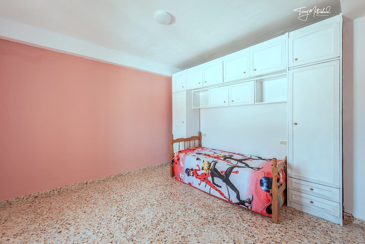 2 slaapkamer Huis te koop in Velez de Benaudalla - € 89.500 (Ref: 9816228)
