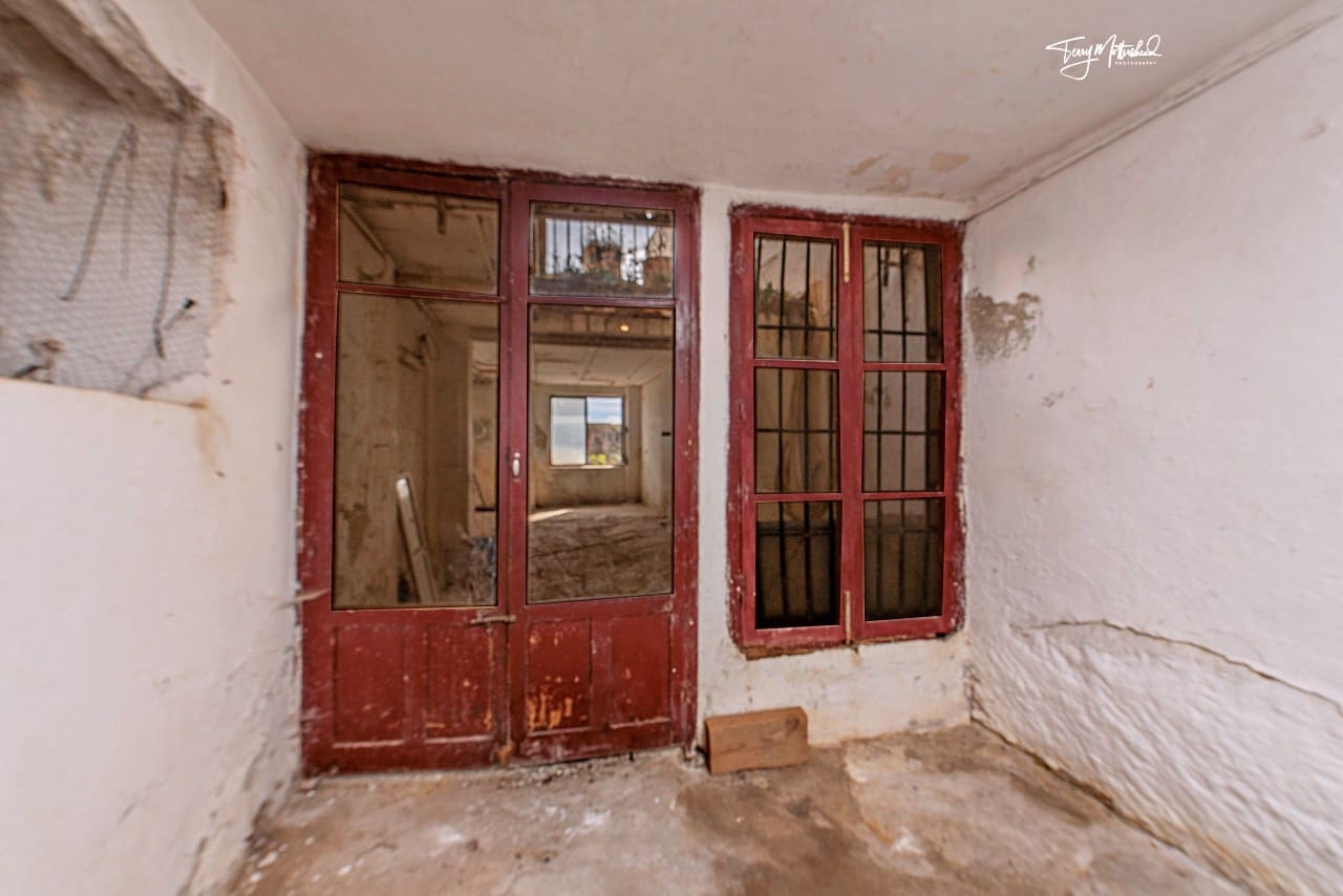 4 slaapkamer Huis te koop in Alhama de Granada - € 79.950 (Ref: 9816258)