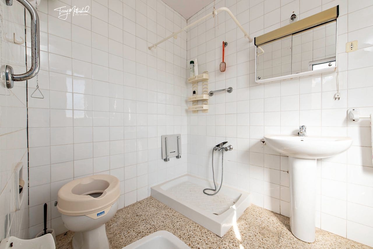 4 slaapkamer Huis te koop in Alhama de Granada - € 79.950 (Ref: 9816258)