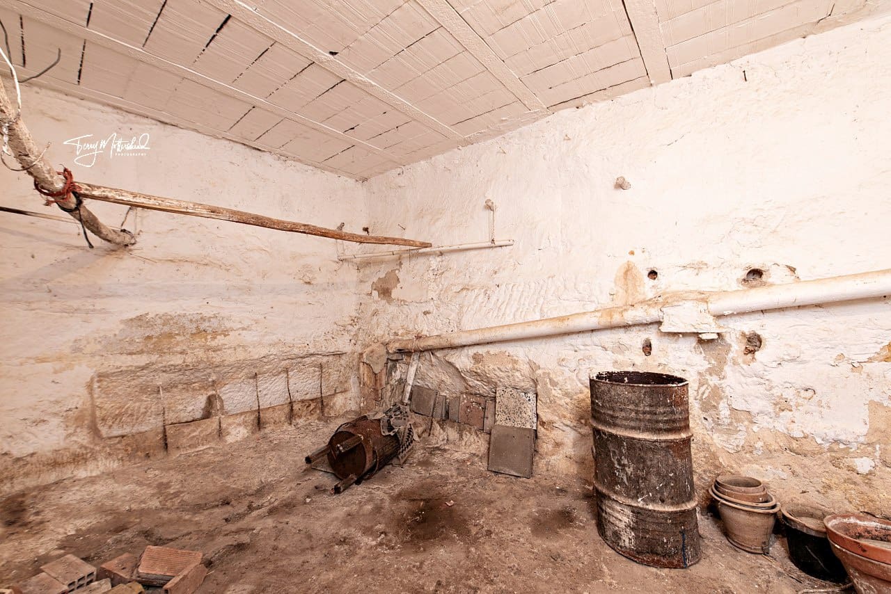 4 slaapkamer Huis te koop in Alhama de Granada - € 79.950 (Ref: 9816258)