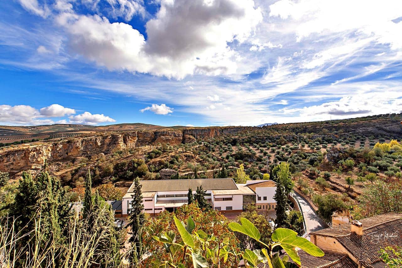 4 slaapkamer Huis te koop in Alhama de Granada - € 79.950 (Ref: 9816258)